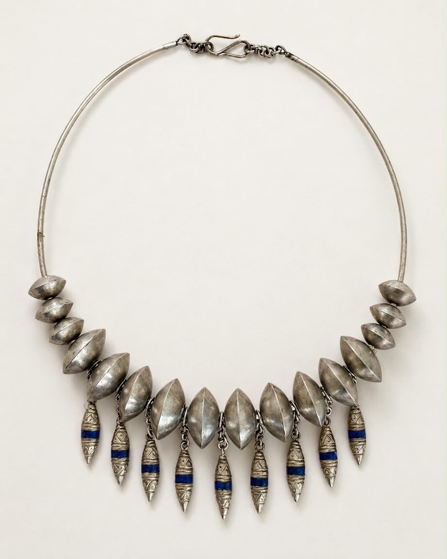 Lailuma Contemporary Necklace