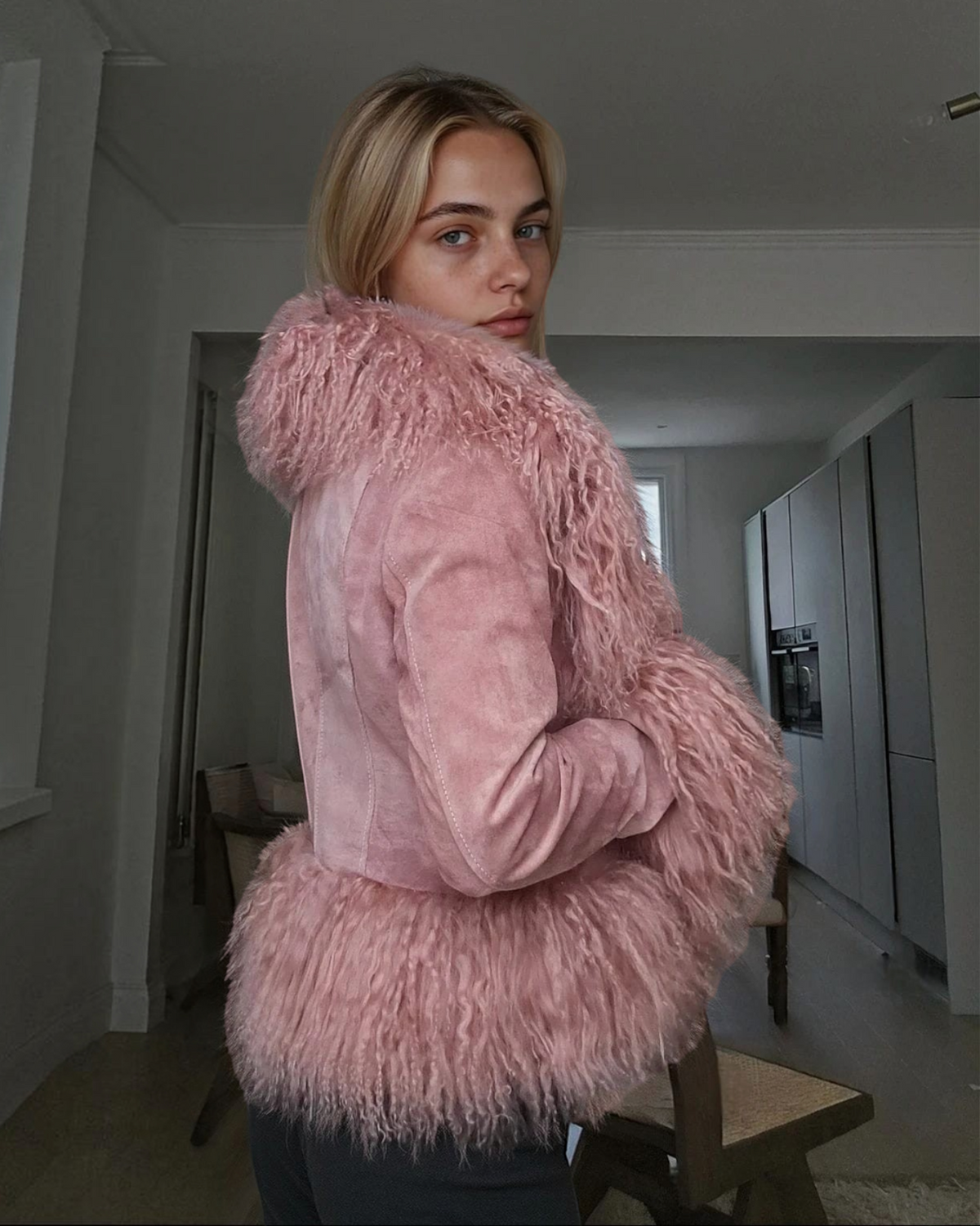 Cropped Shearling Jacket in Dusty Pink #Colour_Dusty Pink
