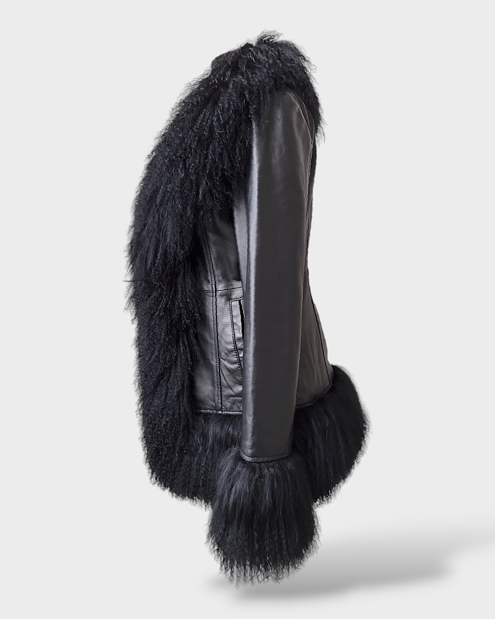 Saman Coat