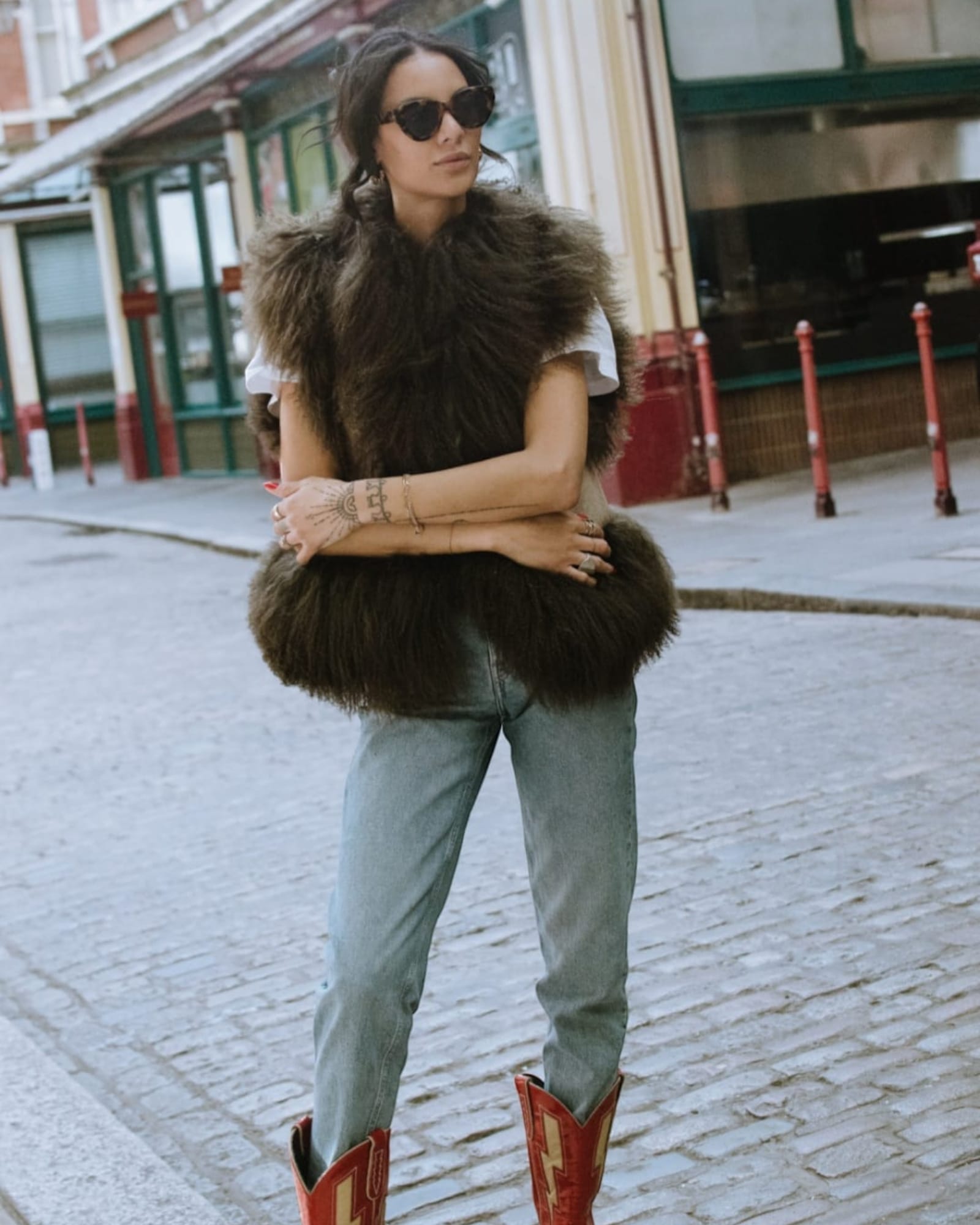 Schabnam Vest