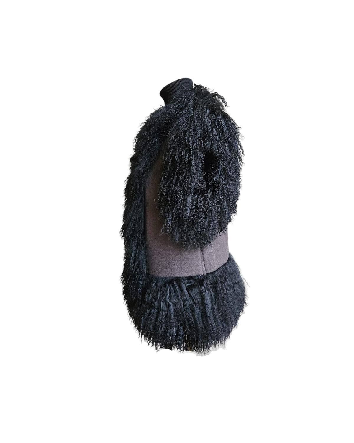 Mila vest by Aql&Nafs in natural cashmere-wool with shearling trim